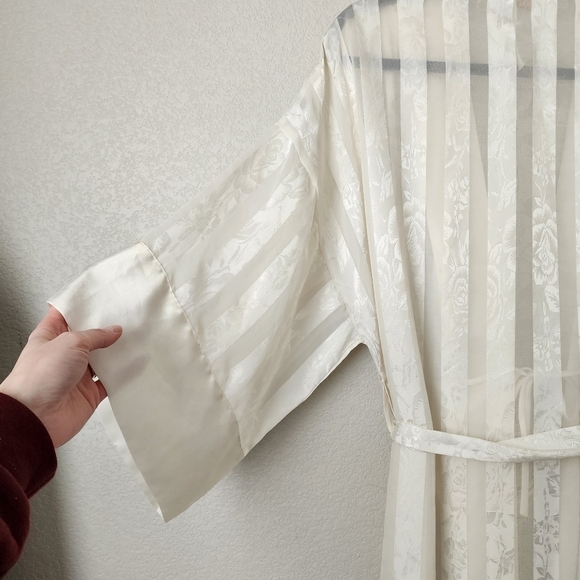 VICTORIA'S SECRET x VTG Gold label sheer stripe white dressing glamour robe PS - Picture 7 of 11